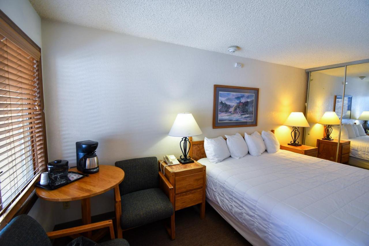 The Inn At Silvercreek Granby Exterior foto